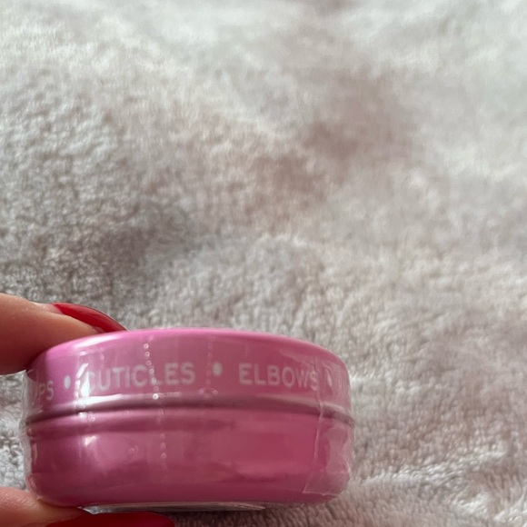 C.O. Bigelow Sakura Rose - Picture 2 of 3